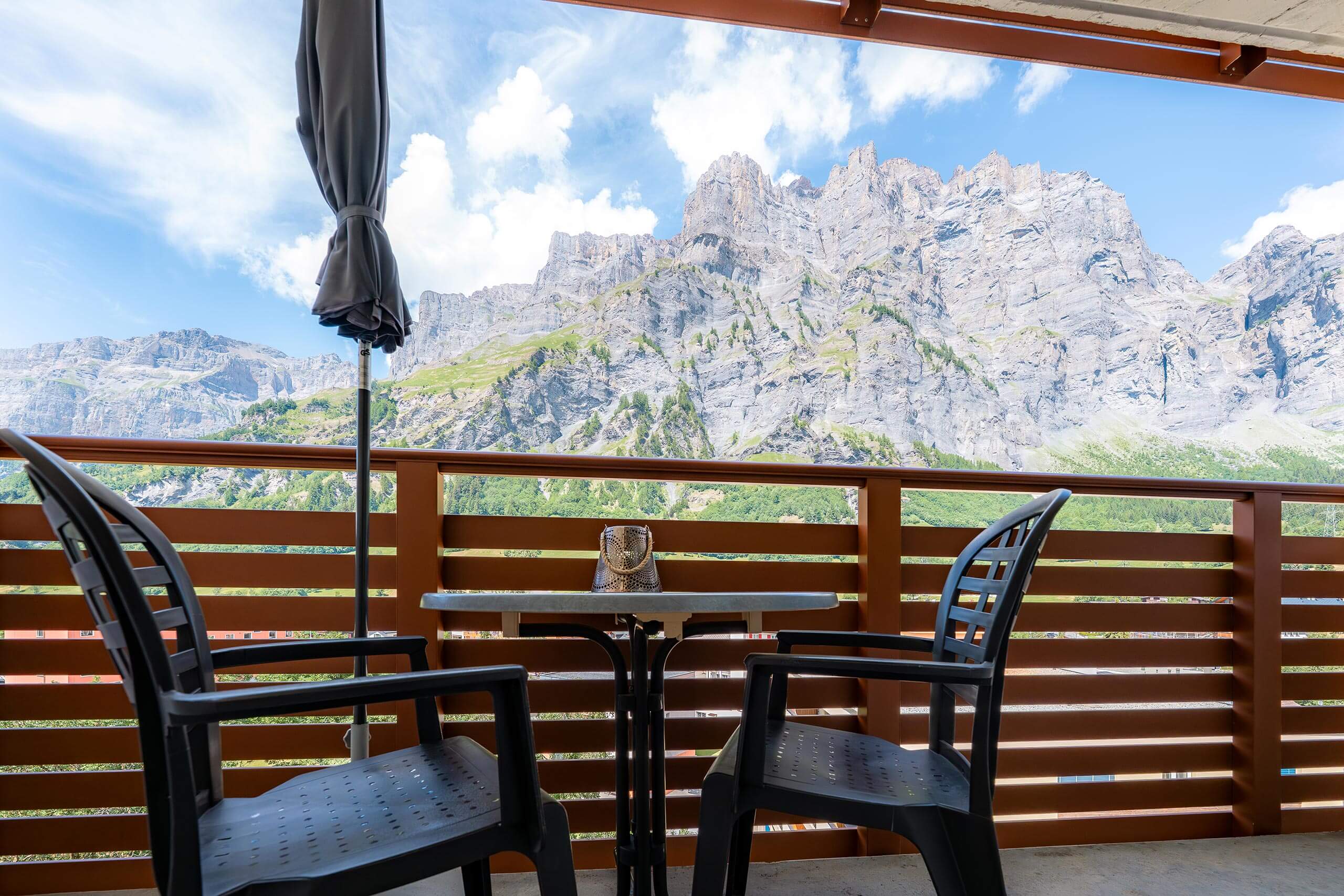 The Art of Drawing Readers In: Your attractive post title goes here hotel-dala-leukerbad-09